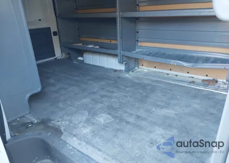 2021 Nissan Nv Cargo Nv2500 Hd Sv Standard Roof V6 z USA, uszkodzony, nr VIN 1N6BF0KY0MN809823